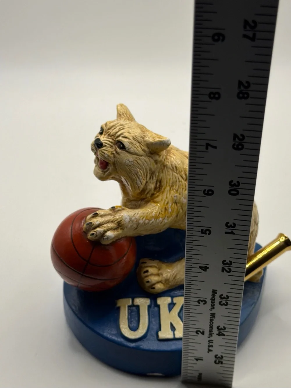 Vintage UK Kentucky Wildcats Blue & Cream Cat Basketball Pen Holder